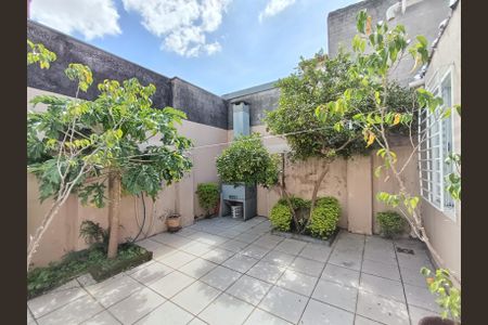 Casa à venda com 150m², 5 quartos e 3 vagas