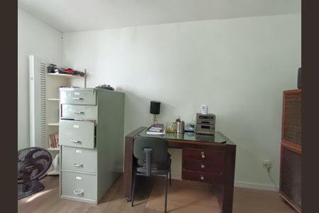 Casa à venda com 150m², 5 quartos e 3 vagas