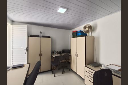 Casa à venda com 150m², 5 quartos e 3 vagas