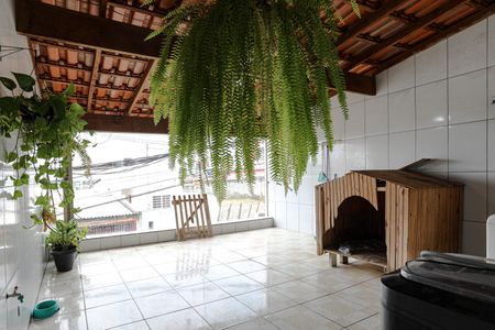 Casa para alugar com 100m², 1 quarto e sem vagaÁrea de Serviço