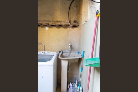 Casa à venda com 240m², 5 quartos e 4 vagasÁrea de Serviço