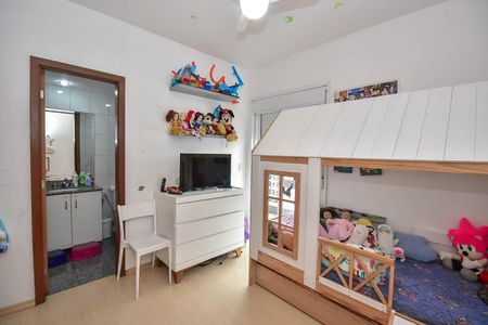 Apartamento à venda com 248m², 4 quartos e 4 vagasSuíte 3