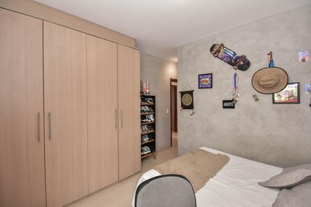 Apartamento à venda com 248m², 4 quartos e 4 vagasSuíte 1