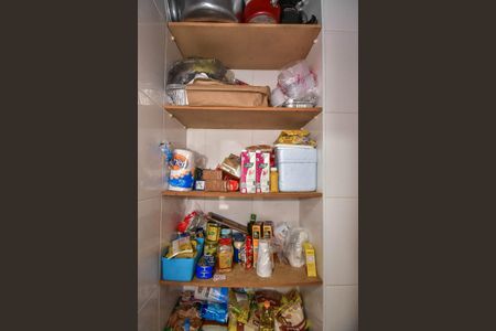 Apartamento à venda com 248m², 4 quartos e 4 vagasDespensa