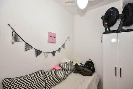 Apartamento à venda com 248m², 4 quartos e 4 vagasQuarto de Serviço