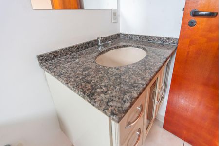 Apartamento à venda com 90m², 3 quartos e 2 vagas Apartamento à venda com 90m², 3 quartos e 2 vagasBanheiro da Suíte