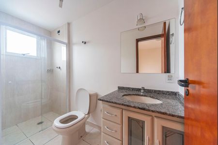 Apartamento à venda com 90m², 3 quartos e 2 vagas Apartamento à venda com 90m², 3 quartos e 2 vagasBanheiro da Suíte