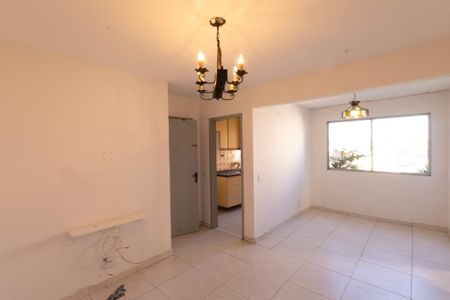 Apartamento à venda com 65m², 2 quartos e 1 vaga Apartamento à venda com 65m², 2 quartos e 1 vagaSala