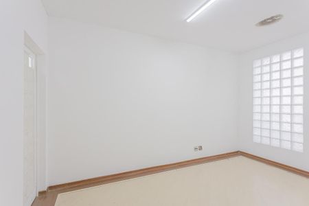Casa à venda com 187m², 3 quartos e sem vaga Casa à venda com 187m², 3 quartos e sem vagaQuarto 3