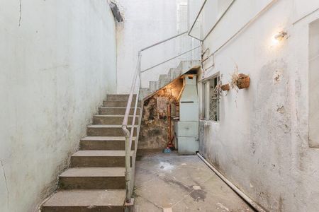 Casa à venda com 187m², 3 quartos e sem vaga Casa à venda com 187m², 3 quartos e sem vagaChurrasqueira