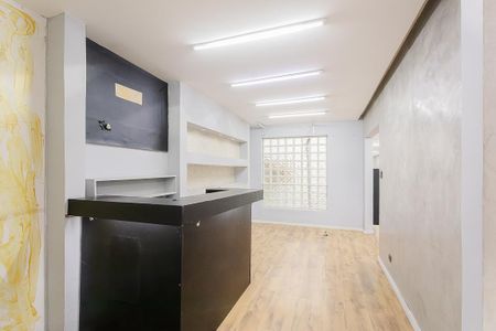 Sala de casa à venda com 3 quartos, 187m² em Paraíso, São Paulo