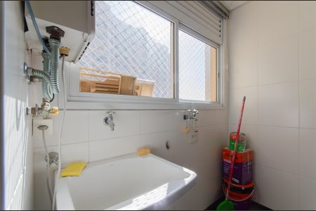 Apartamento à venda com 135m², 2 quartos e 2 vagasÁrea de Serviço