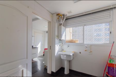 Apartamento à venda com 135m², 2 quartos e 2 vagasÁrea de Serviço