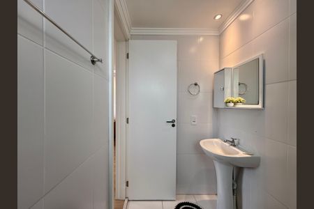 Apartamento para alugar com 46m², 2 quartos e sem vagaBanheiro