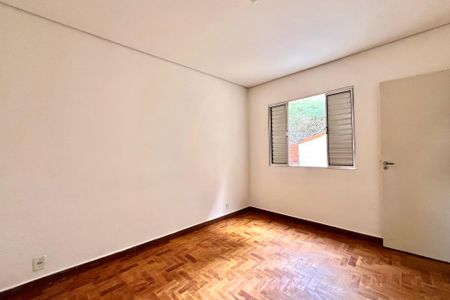 Casa à venda com 90m², 3 quartos e 1 vaga Casa à venda com 90m², 3 quartos e 1 vagaQuarto 3