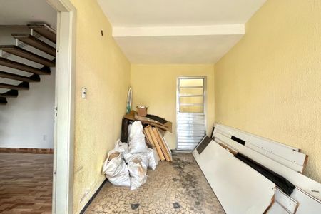 Casa à venda com 90m², 3 quartos e 1 vaga Casa à venda com 90m², 3 quartos e 1 vagaGaragem