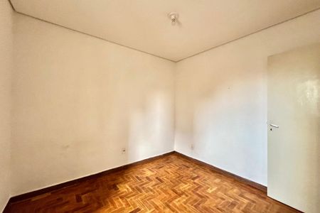 Casa à venda com 90m², 3 quartos e 1 vaga Casa à venda com 90m², 3 quartos e 1 vagaQuarto 1
