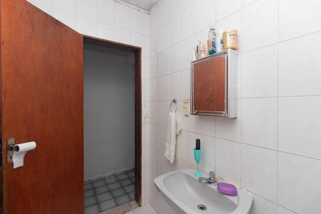 Casa à venda com 125m², 2 quartos e 2 vagasBanheiro Social