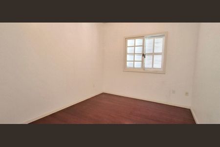 Casa para alugar com 240m², 5 quartos e 3 vagas Casa para alugar com 240m², 5 quartos e 3 vagasQuarto 1