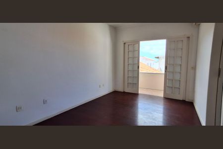 Casa para alugar com 240m², 5 quartos e 3 vagas Casa para alugar com 240m², 5 quartos e 3 vagasSuíte