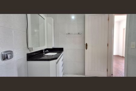 Casa para alugar com 240m², 5 quartos e 3 vagas Casa para alugar com 240m², 5 quartos e 3 vagasBanheiro Suíte