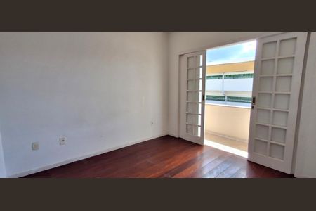 Casa para alugar com 240m², 5 quartos e 3 vagas Casa para alugar com 240m², 5 quartos e 3 vagasQuarto 3