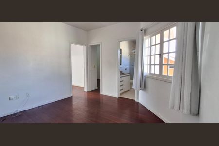 Casa para alugar com 240m², 5 quartos e 3 vagas