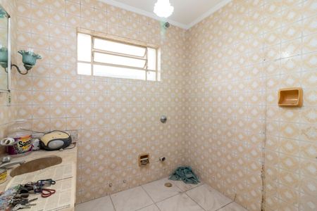 Casa à venda com 279m², 4 quartos e 2 vagasCasa 1 - Banheiro