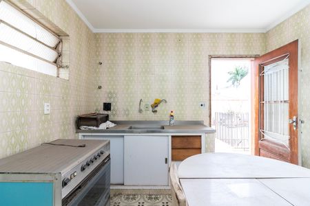 Casa à venda com 279m², 4 quartos e 2 vagasCasa 1 - Cozinha