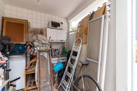 Casa à venda com 279m², 4 quartos e 2 vagasCasa 1 - Área de Serviço