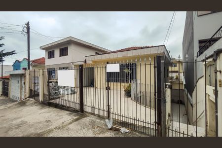 Casa à venda com 279m², 4 quartos e 2 vagasFachada