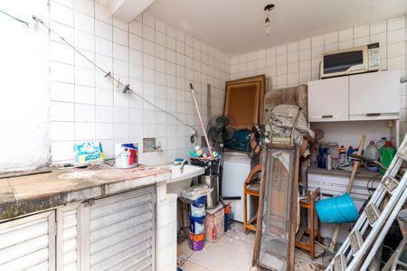 Casa à venda com 279m², 4 quartos e 2 vagasCasa 1 - Área de Serviço