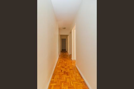 Apartamento à venda com 74m², 3 quartos e 1 vagaCorredor