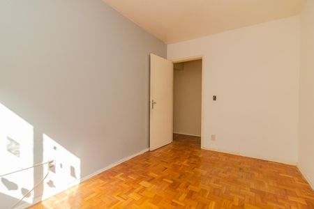 Apartamento à venda com 74m², 3 quartos e 1 vagaQuarto 2