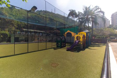 Apartamento à venda com 70m², 2 quartos e 1 vagaÁrea comum