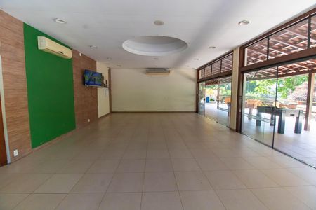 Apartamento à venda com 70m², 2 quartos e 1 vagaÁrea comum