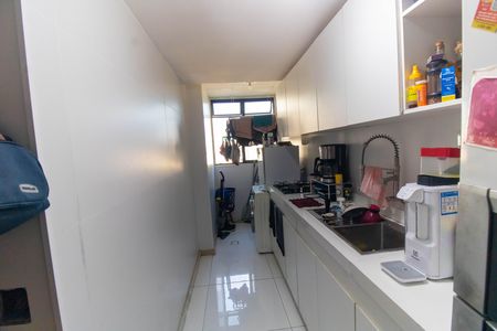 Apartamento à venda com 70m², 2 quartos e 1 vagaCozinha e Área de Serviço