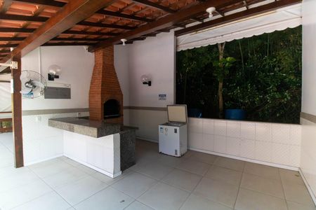 Apartamento à venda com 70m², 2 quartos e 1 vagaÁrea comum
