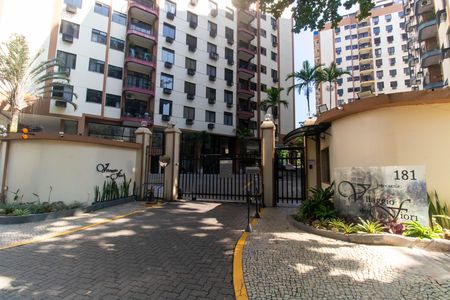 Apartamento à venda com 70m², 2 quartos e 1 vagaFachada