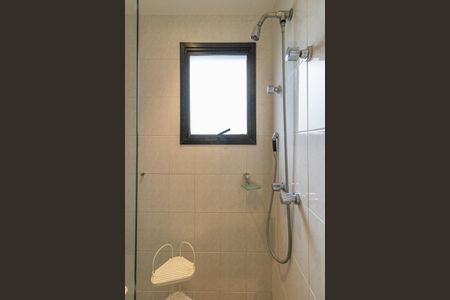 Apartamento à venda com 190m², 4 quartos e 3 vagas Apartamento à venda com 190m², 4 quartos e 3 vagasBanheiro Social