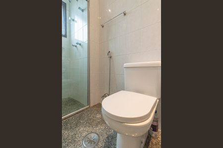 Apartamento à venda com 190m², 4 quartos e 3 vagas Apartamento à venda com 190m², 4 quartos e 3 vagasBanheiro da Suíte 2