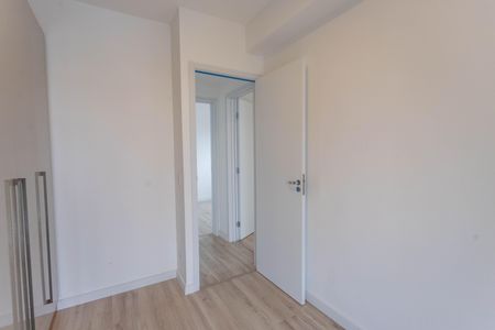Apartamento à venda com 69m², 3 quartos e 2 vagas Apartamento à venda com 69m², 3 quartos e 2 vagasQuarto 2
