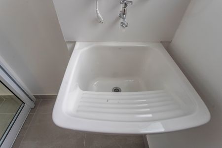 Apartamento à venda com 69m², 3 quartos e 2 vagas Apartamento à venda com 69m², 3 quartos e 2 vagasÁrea de serviço