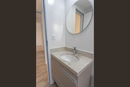 Apartamento à venda com 69m², 3 quartos e 2 vagas Apartamento à venda com 69m², 3 quartos e 2 vagasBanheiro da suíte