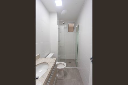 Apartamento à venda com 69m², 3 quartos e 2 vagas Apartamento à venda com 69m², 3 quartos e 2 vagasBanheiro social