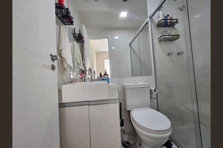 Apartamento à venda com 48m², 1 quarto e 1 vaga Apartamento à venda com 48m², 1 quarto e 1 vagaBanheiro da Suíte