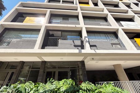 Apartamento à venda com 34m², 1 quarto e sem vaga Apartamento à venda com 34m², 1 quarto e sem vagaFachada