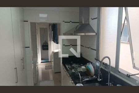 Apartamento à venda com 188m², 4 quartos e 2 vagas