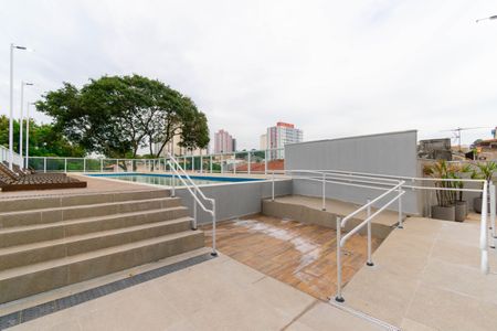 Apartamento à venda com 30m², 2 quartos e sem vagaÁrea comum - Piscina