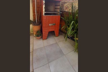 Foto 01 de casa à venda com 2 quartos, 72m² em Jardim Ester, São Paulo